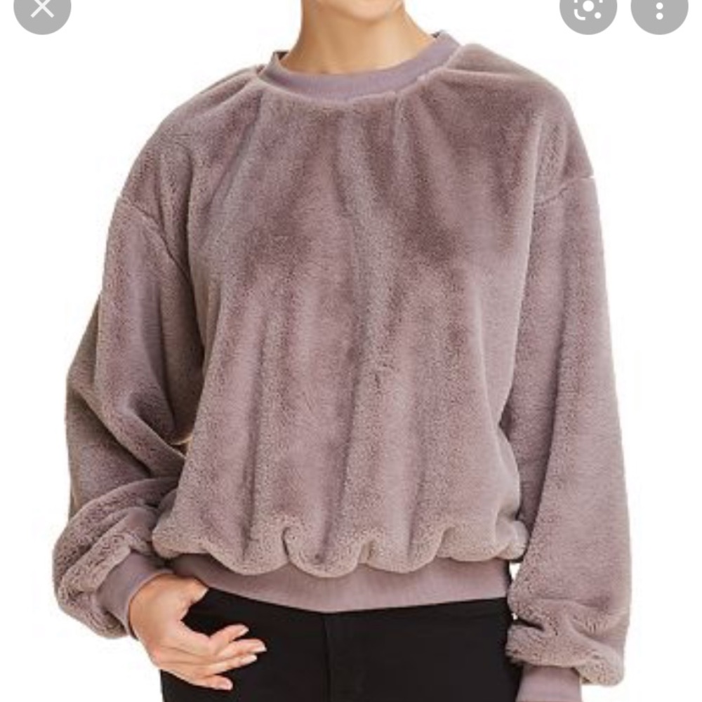 Honey Punch Faux Fur Sweatshirt - size small